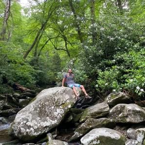 Meet your Posher, Adam